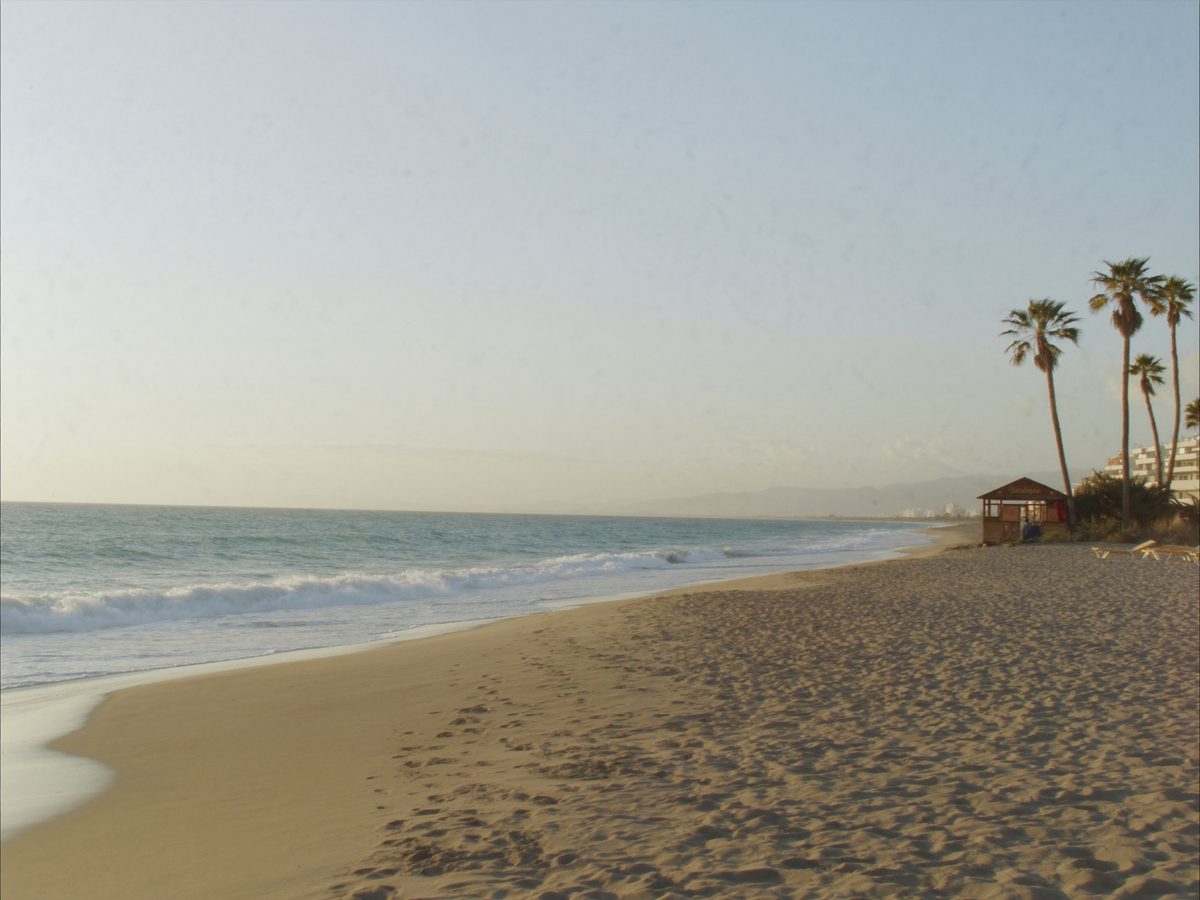 Sfeerbeeld: strand aan de Costa del Sol